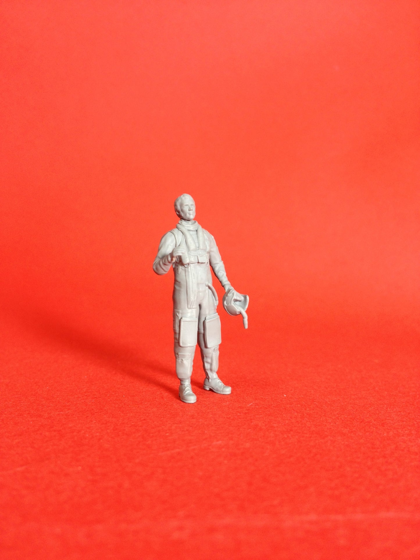 1/48 scale SAAB 60, 35 & 37 pilot. Art # 48P006