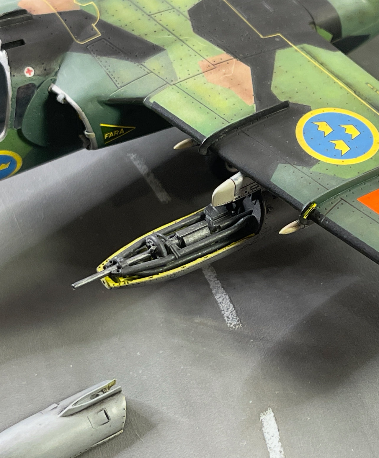 1/48 scale FFV 30 mm Akan Pod 483D015